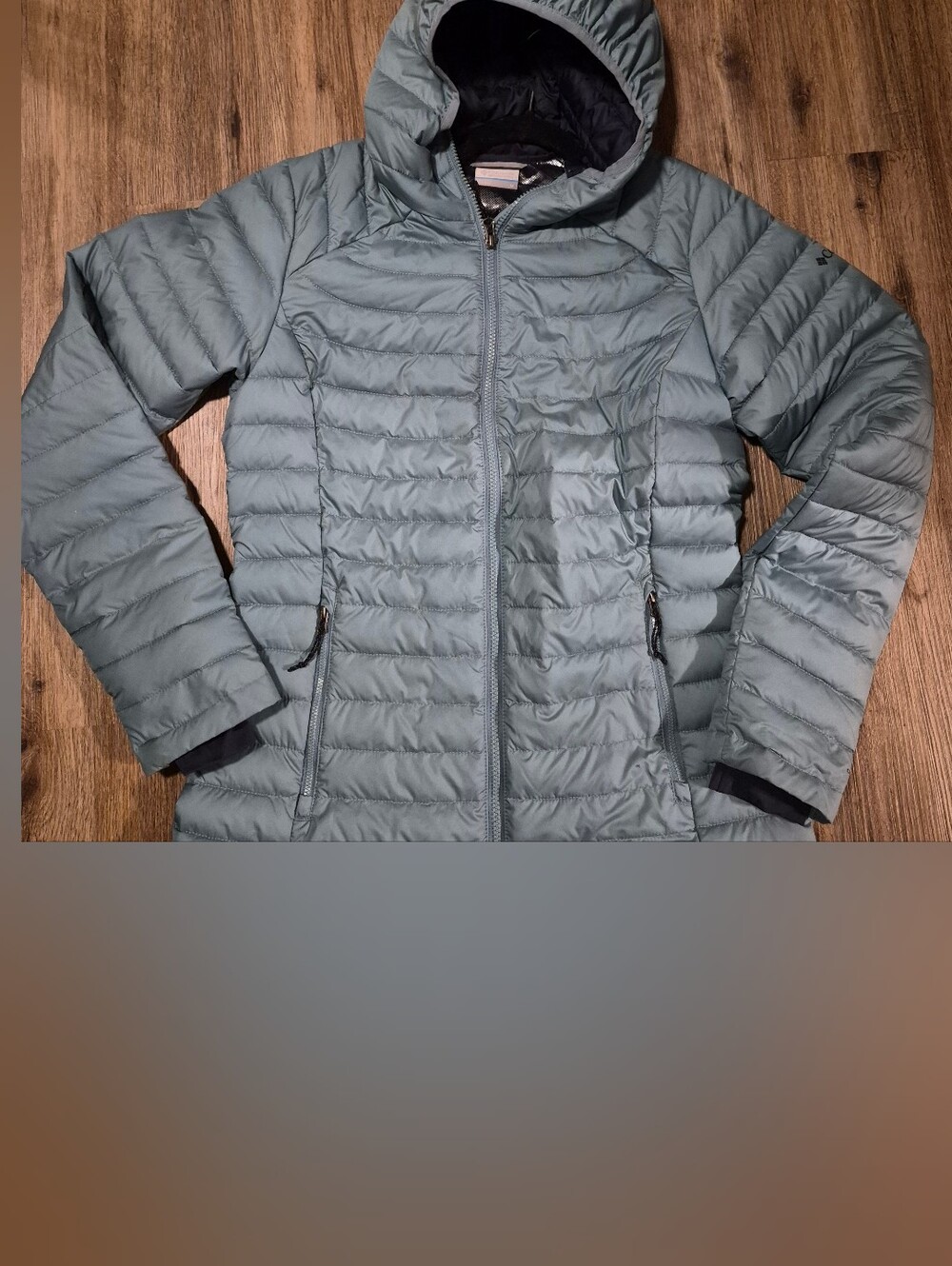 Columbia Women’s Hooded Quilted Puffer Jacket - Light Blue - Picture 2 of 9